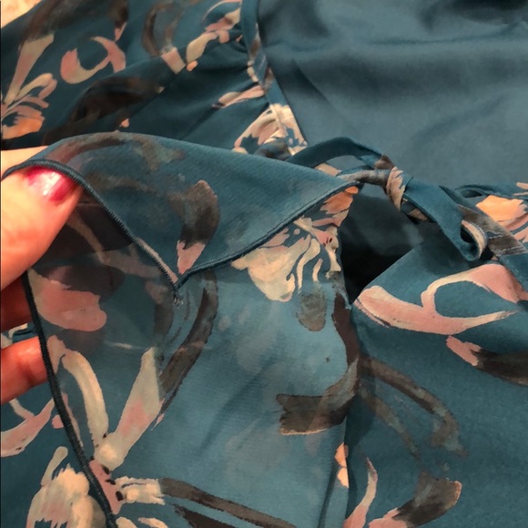 LC Lauren Conrad Size 6 Lightweight Dress - Picture 8 of 16